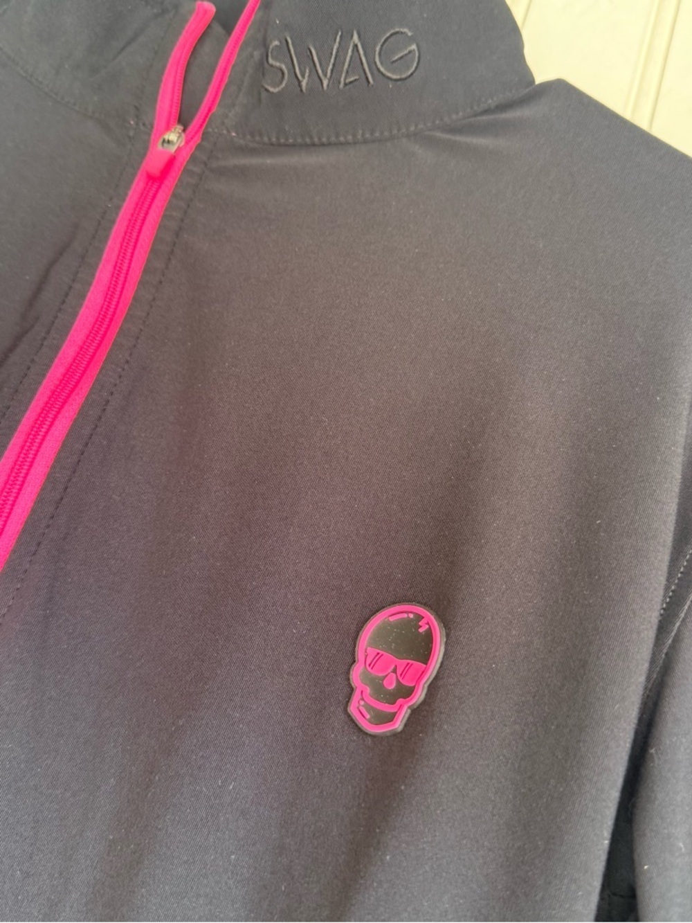 Swag Size S Golf Drop 2.0 Skull Quarter-Zip Sweater In Black Neon Pink View 2